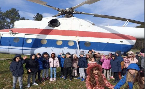 Posjet vojarni “Pukovnik Mirko Vukušić “ – Zemunik